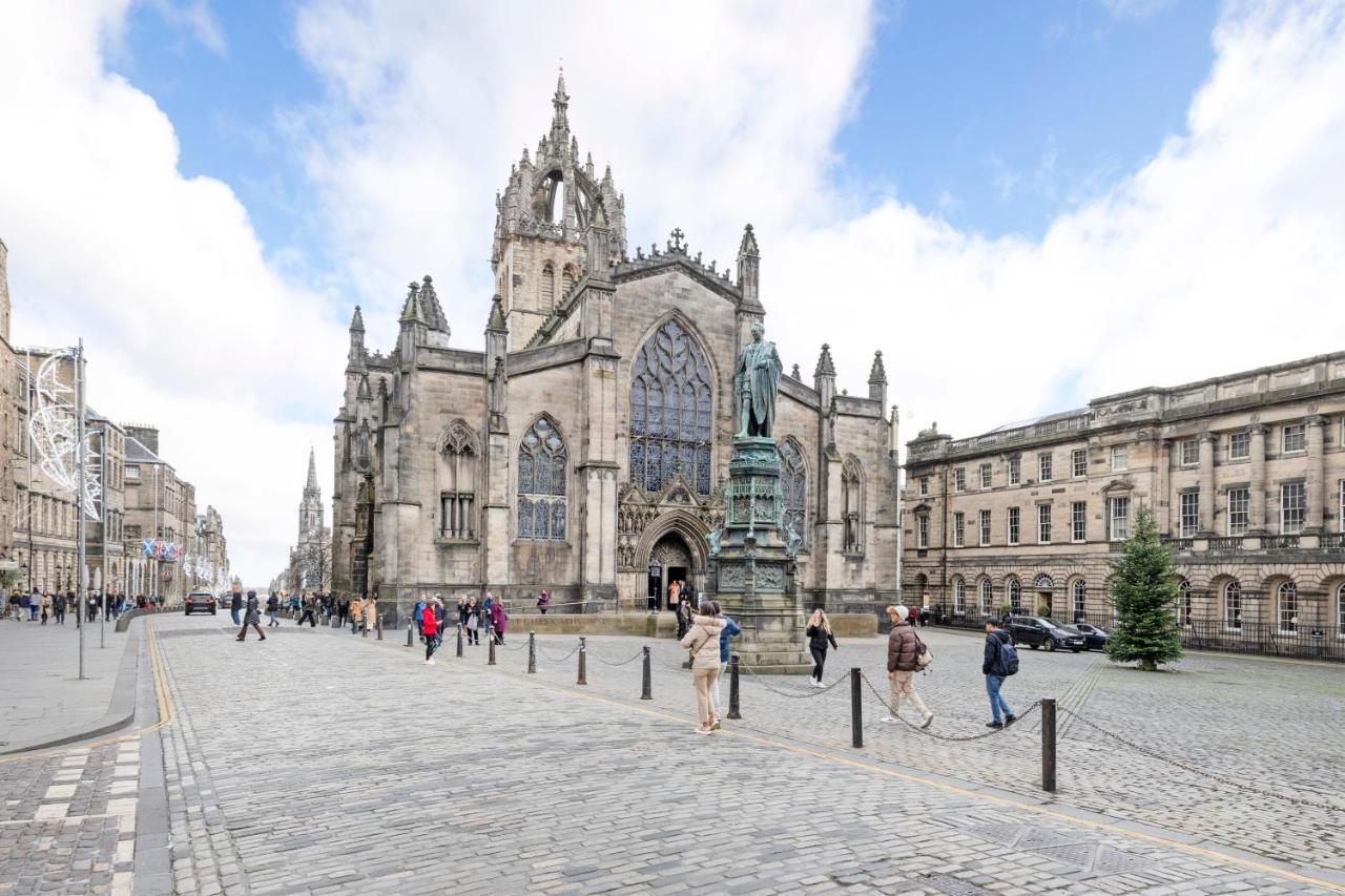 Joivy 1 Bed Flat In Old Town, Next To St Giles Cathedral Apartment เอดินบะระ ภายนอก รูปภาพ