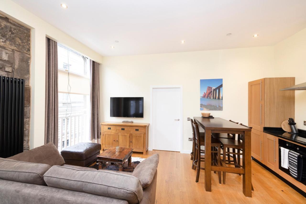 Joivy 1 Bed Flat In Old Town, Next To St Giles Cathedral Apartment เอดินบะระ ภายนอก รูปภาพ